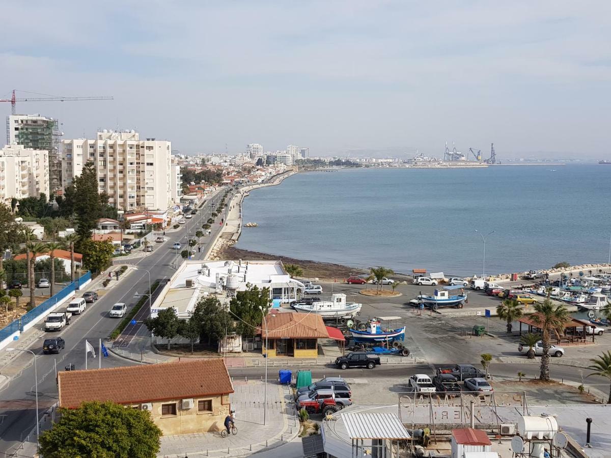 Haig'S Dream Flat On The Beach Ларнака Екстер'єр фото